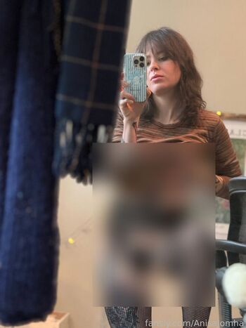 Full leaked Anisa jomha private onlyfans photo