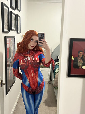 Ashlee Tayla