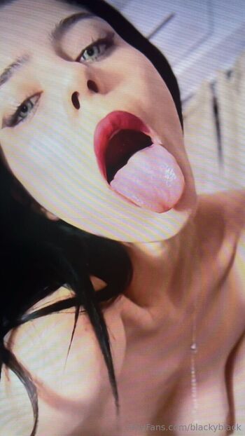 Full leaked Black and blacky private onlyfans photo
