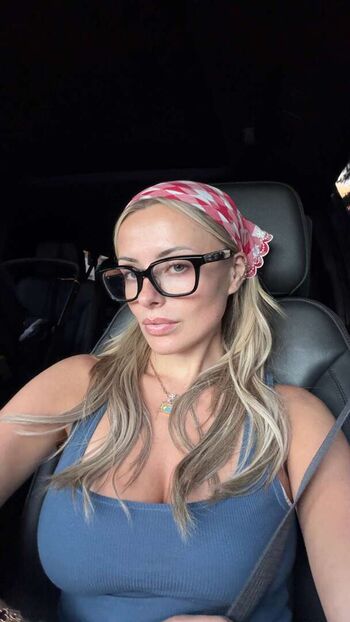 Full leaked Corinna kopf private onlyfans photo