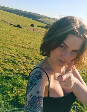 Full leaked Emma blackery private onlyfans photo