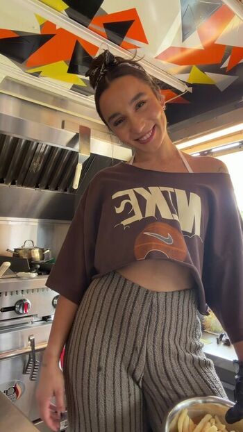 Full leaked Lilinasanli private onlyfans photo