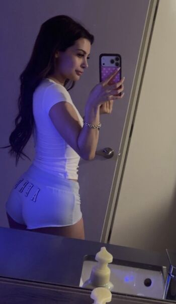 Full leaked Lillian delaney private onlyfans photo