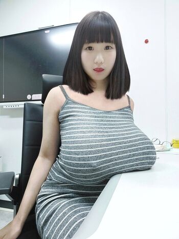 Full leaked Lovemin private onlyfans photo