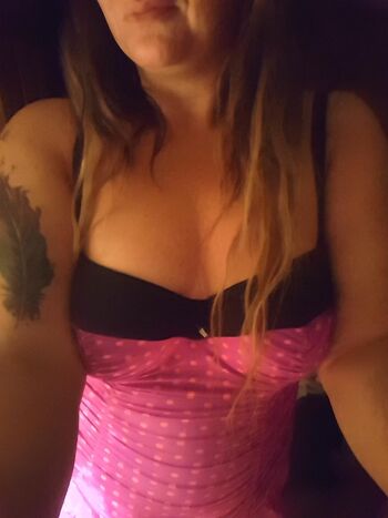 Full leaked Mature women private onlyfans photo