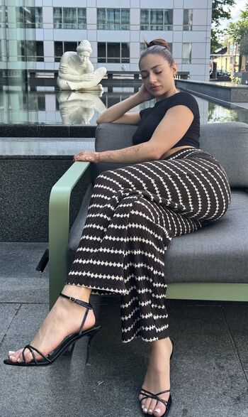 Full leaked Unecarosportive private onlyfans photo