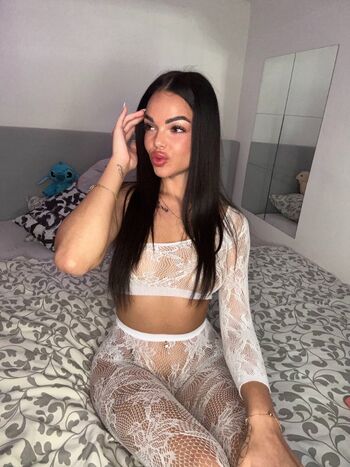 Zar_ina12
